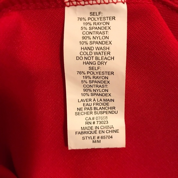 Red sleeveless fit and flare dress - Picture 4 of 5